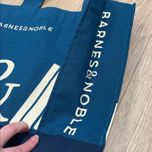 New Barnes & Noble Canvas Tote Bag - Picture 2 of 5